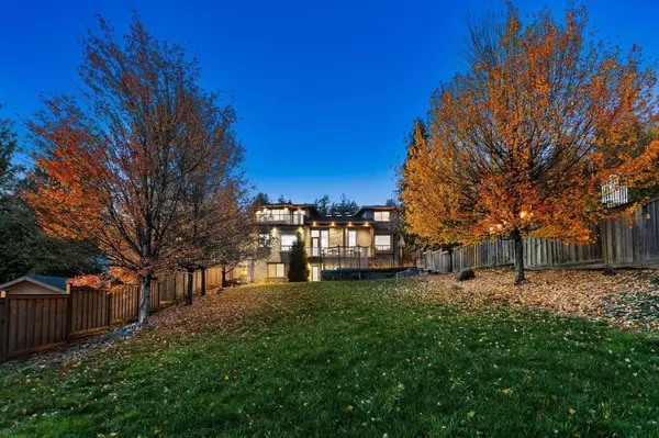 8656 Gilley AVE, Burnaby, BC V5J 4Y5