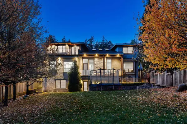 8656 Gilley AVE, Burnaby, BC V5J 4Y5