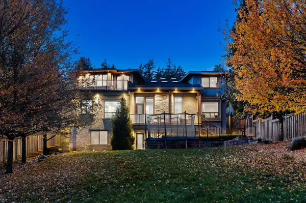 8656 Gilley AVE, Burnaby, BC V5J 4Y5