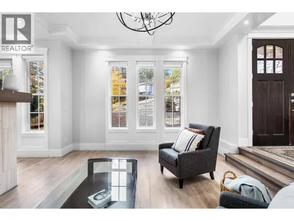 8656 GILLEY AVENUE, Burnaby, BC V5J4Y5