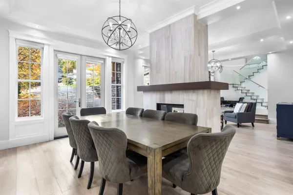 8656 Gilley AVE, Burnaby, BC V5J 4Y5