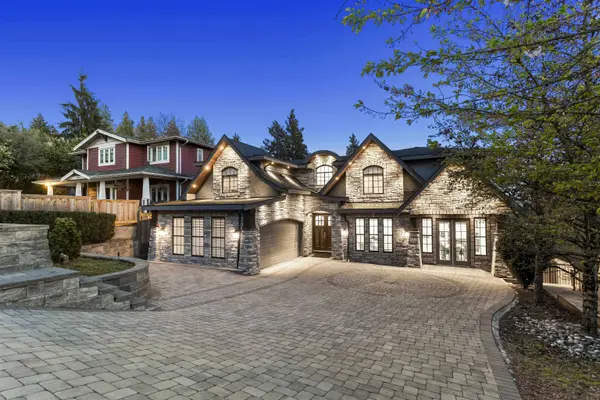 8656 Gilley AVE, Burnaby, BC V5J 4Y5