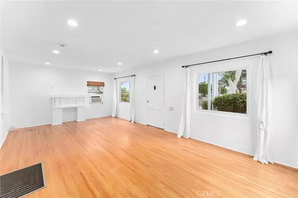 813 N Sabina ST, Anaheim, CA 92805