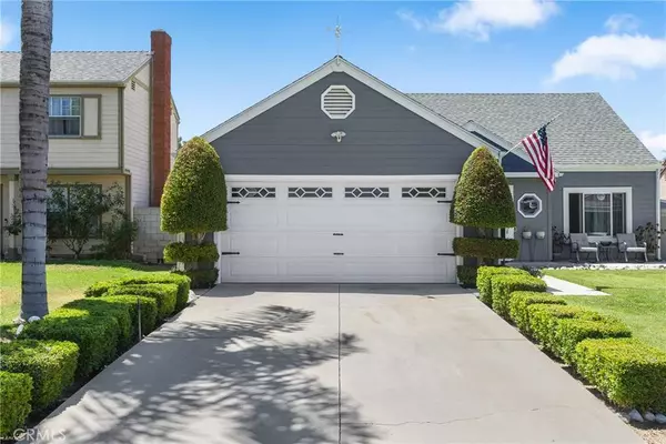 1812 Cherry Wood LN, Colton, CA 92324