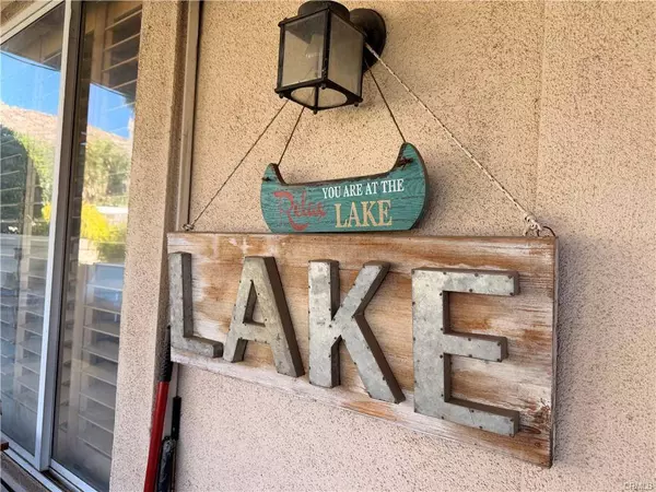 23618 Narcissus Cir, Moreno Valley, CA 92557-2816