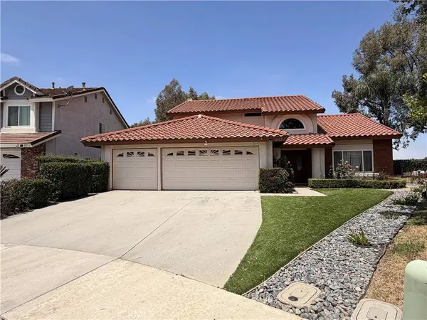 24221 Summit Ridge CIR, Moreno Valley, CA 92557