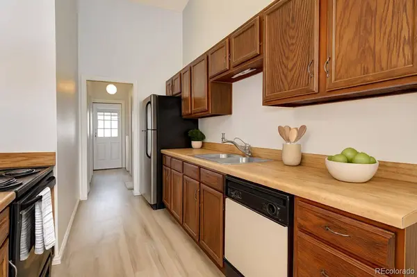 4634 S Fraser CT #F, Aurora, CO 80015