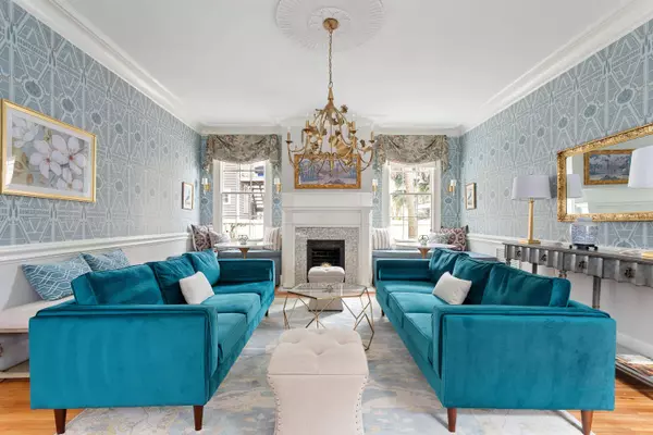 184 Ashley Ave, Charleston, SC 29403