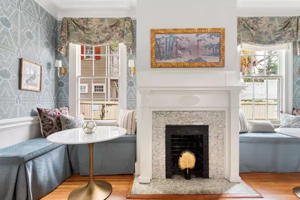 184 Ashley Ave, Charleston, SC 29403