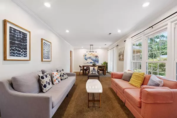 5 Francesca Ave, Hanahan, SC 29410