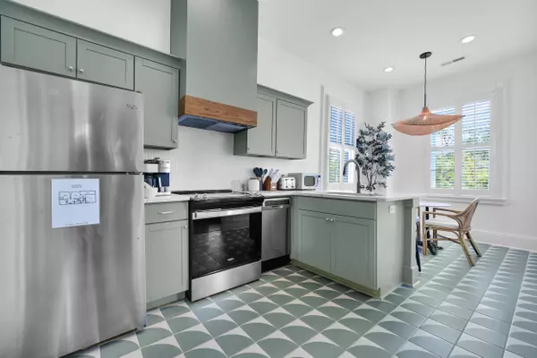 169 Spring St #Abc, Charleston, SC 29403