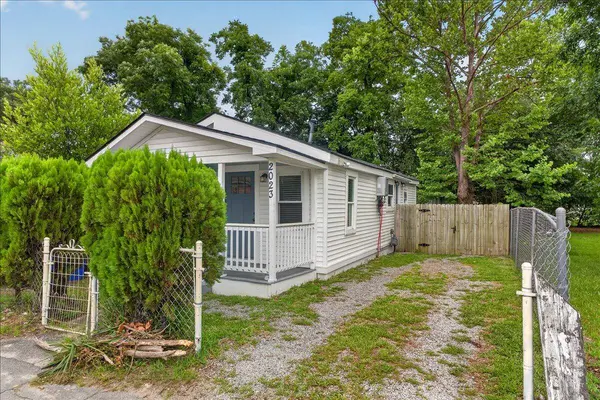 2023 Hugo Ave, North Charleston, SC 29405