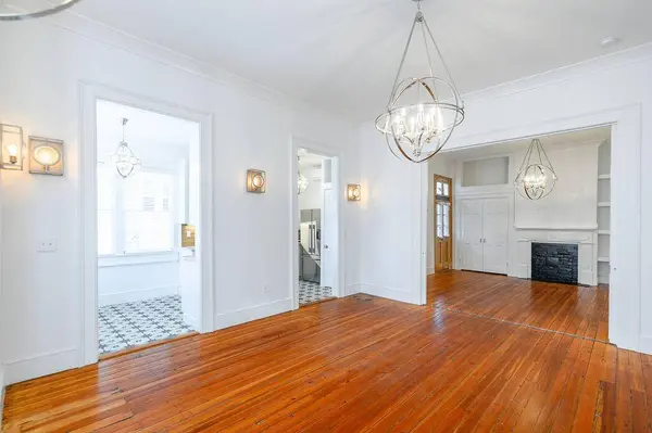 176 Broad St #A-E, Charleston, SC 29401