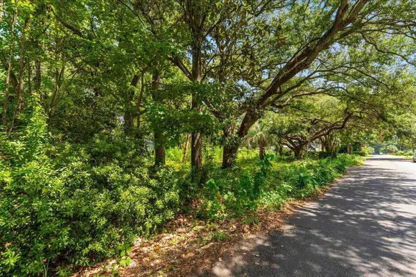 452 Lindberg St #Lot 10b, Charleston, SC 29412