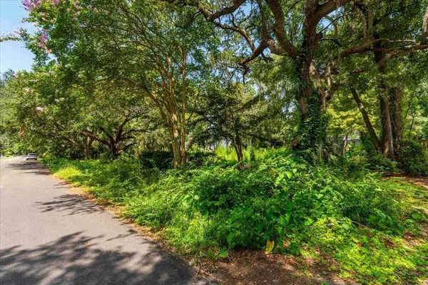 452 Lindberg St #Lot 10b, Charleston, SC 29412