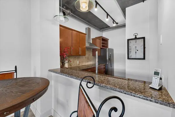 150 Bee St #306, Charleston, SC 29401