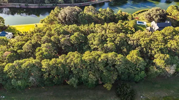 4141 Gnarled Oaks Ln, Johns Island, SC 29455