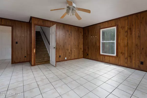 4 Pinewood CIR, Wilmington, NC 28409