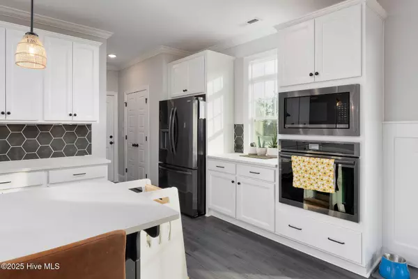 410 Trisail TER, Wilmington, NC 28412