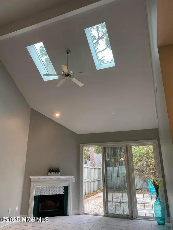 233 Racine DR #Unit 32, Wilmington, NC 28403