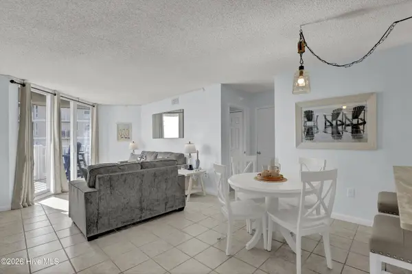 2000 New River Inlet RD #3302, North Topsail Beach, NC 28460