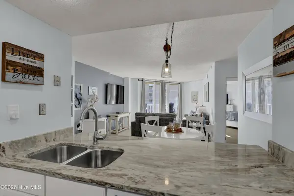 2000 New River Inlet RD #3302, North Topsail Beach, NC 28460