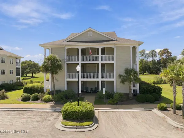 153 Bentgreen DR, Leland, NC 28451