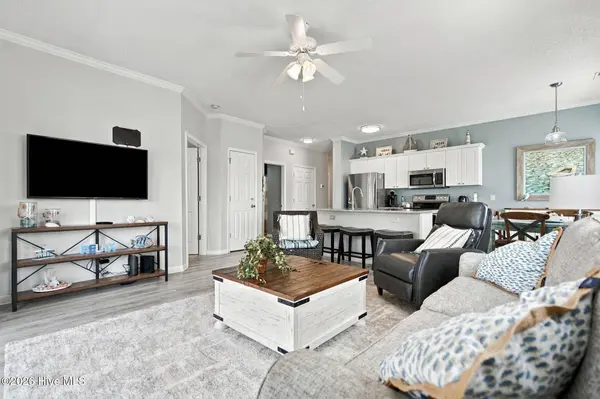 153 Bentgreen DR, Leland, NC 28451