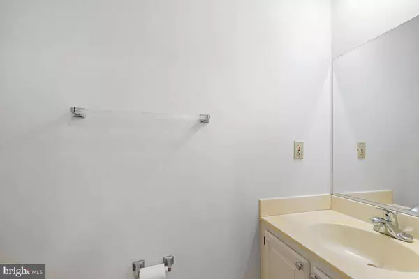 1420 WAKE FOREST DR, Gaithersburg, MD 20879