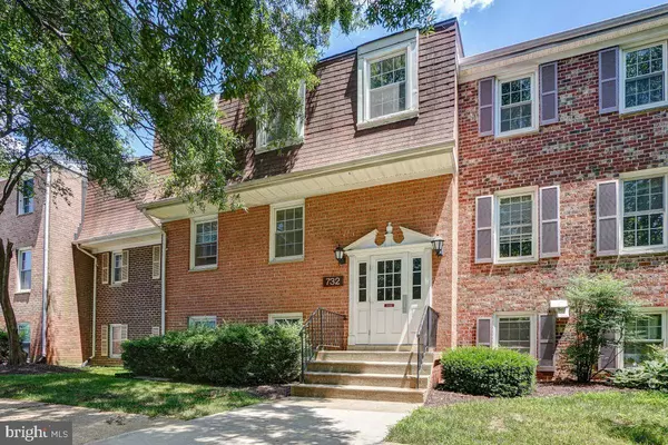 732 QUINCE ORCHARD BLVD #201, Gaithersburg, MD 20878