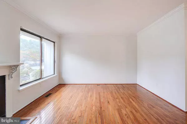 18509 SPARROWS POINT PL, Germantown, MD 20874