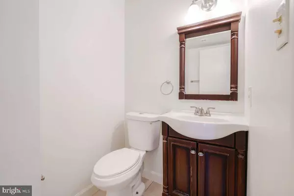 9 GUY CT, Rockville, MD 20850