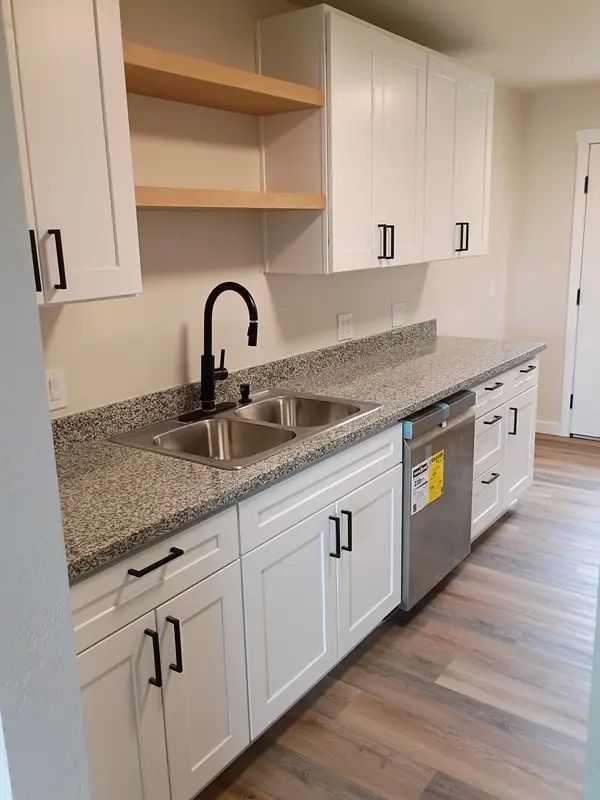 1610 Gainard St, Crescent City, CA 95531-3324