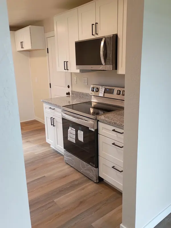 1610 Gainard St, Crescent City, CA 95531-3324