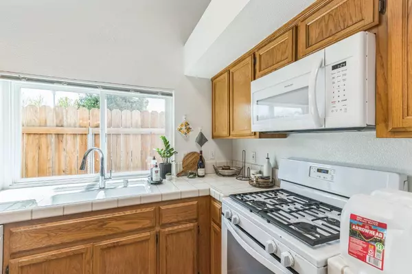 1133 Elderwood DR, Galt, CA 95632