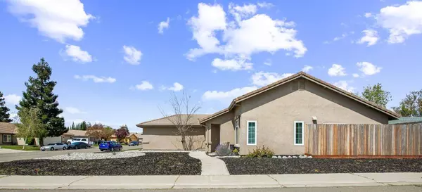 1133 Elderwood DR, Galt, CA 95632