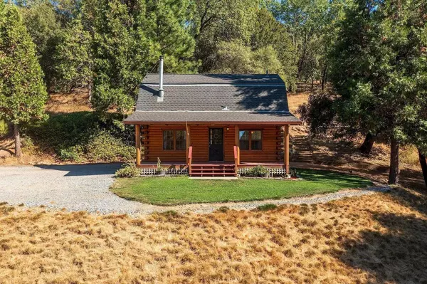 7721 Silent Path RD, Somerset, CA 95684