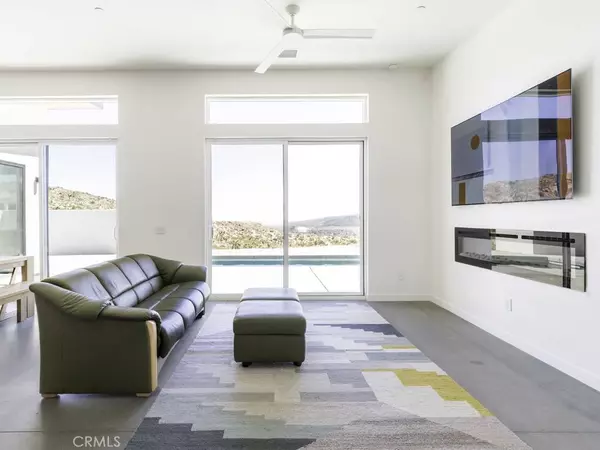 6197 Mandarin RD, Yucca Valley, CA 92284