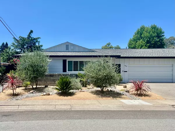 4400 Capri WAY, Sacramento, CA 95822