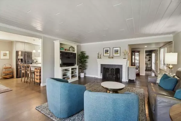 4400 Capri WAY, Sacramento, CA 95822