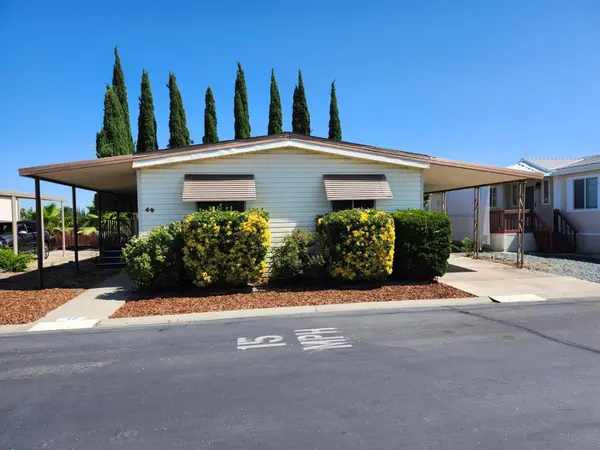 49 Millbrook CIR #49, Sacramento, CA 95828