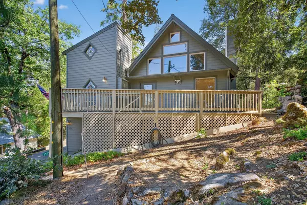 39395 Fir, Bass Lake, CA 93604