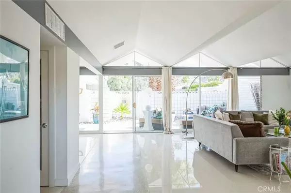1768 S Araby DR, Palm Springs, CA 92264