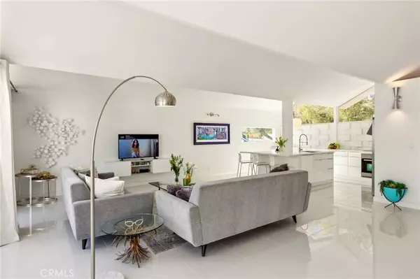 1768 S Araby DR, Palm Springs, CA 92264