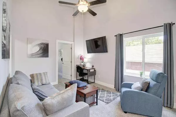 1415 Victorian ALY, Sacramento, CA 95818