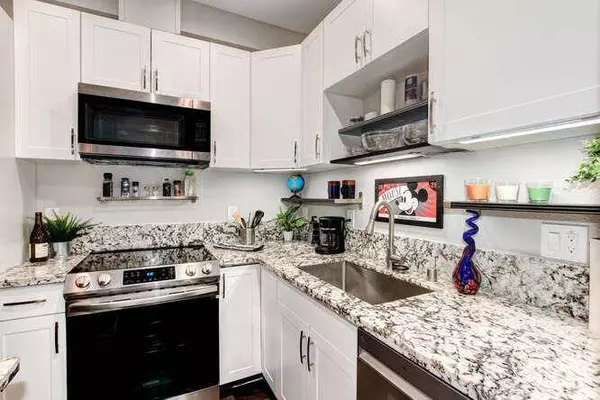 1411 Victorian ALY, Sacramento, CA 95818