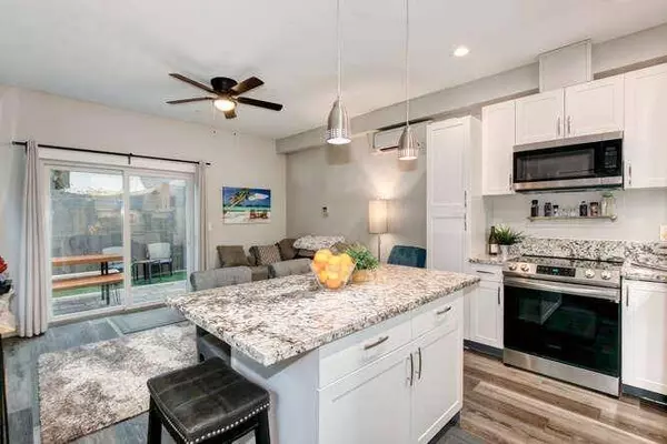 1411 Victorian ALY, Sacramento, CA 95818