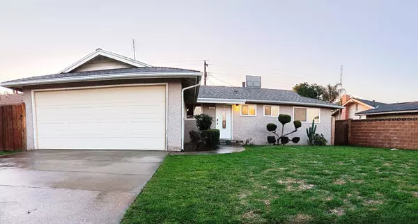 4461 N Manila AVE, Fresno, CA 93727