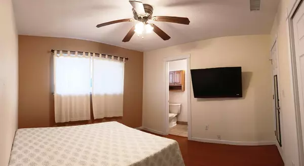 4461 N Manila AVE, Fresno, CA 93727