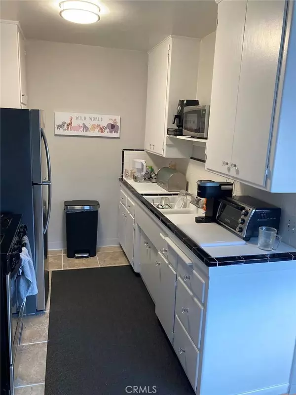 930 E 1st ST #22, Long Beach, CA 90802